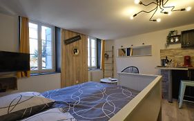 Meline - Bastide - Appartement Proche Place Carnot Proche Cite Medieval